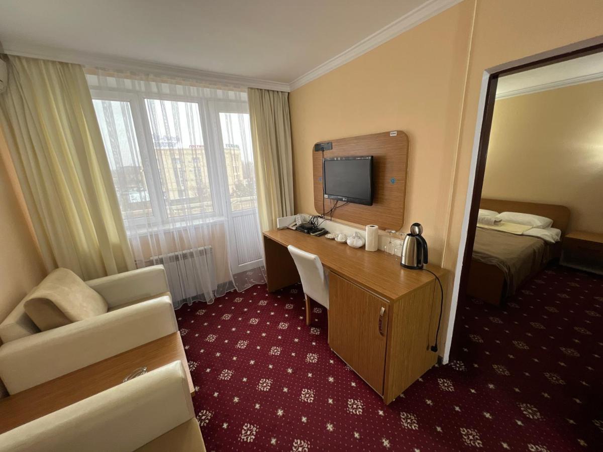 Yassy Hotel, Turkistan Kültér fotó