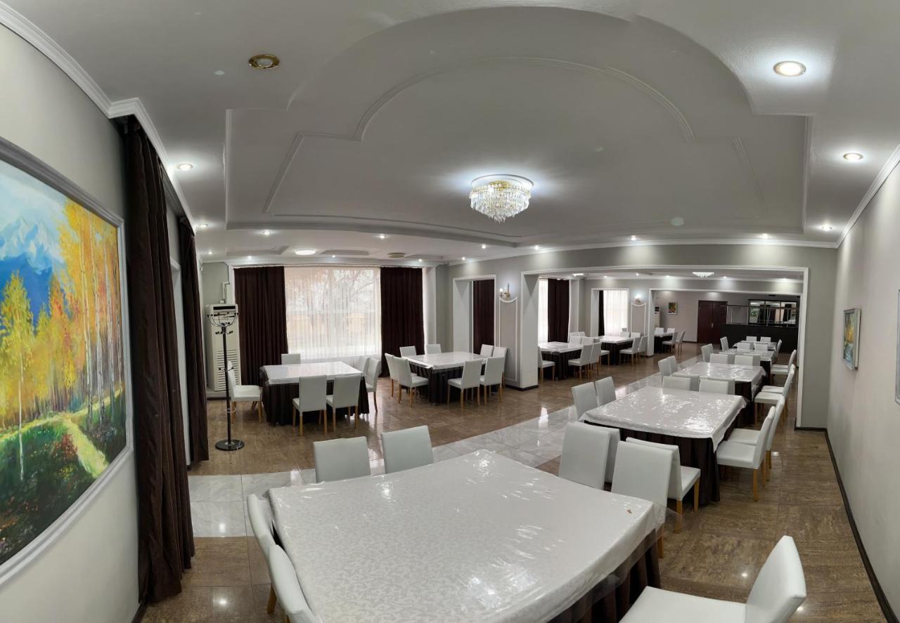 Yassy Hotel, Turkistan Kültér fotó