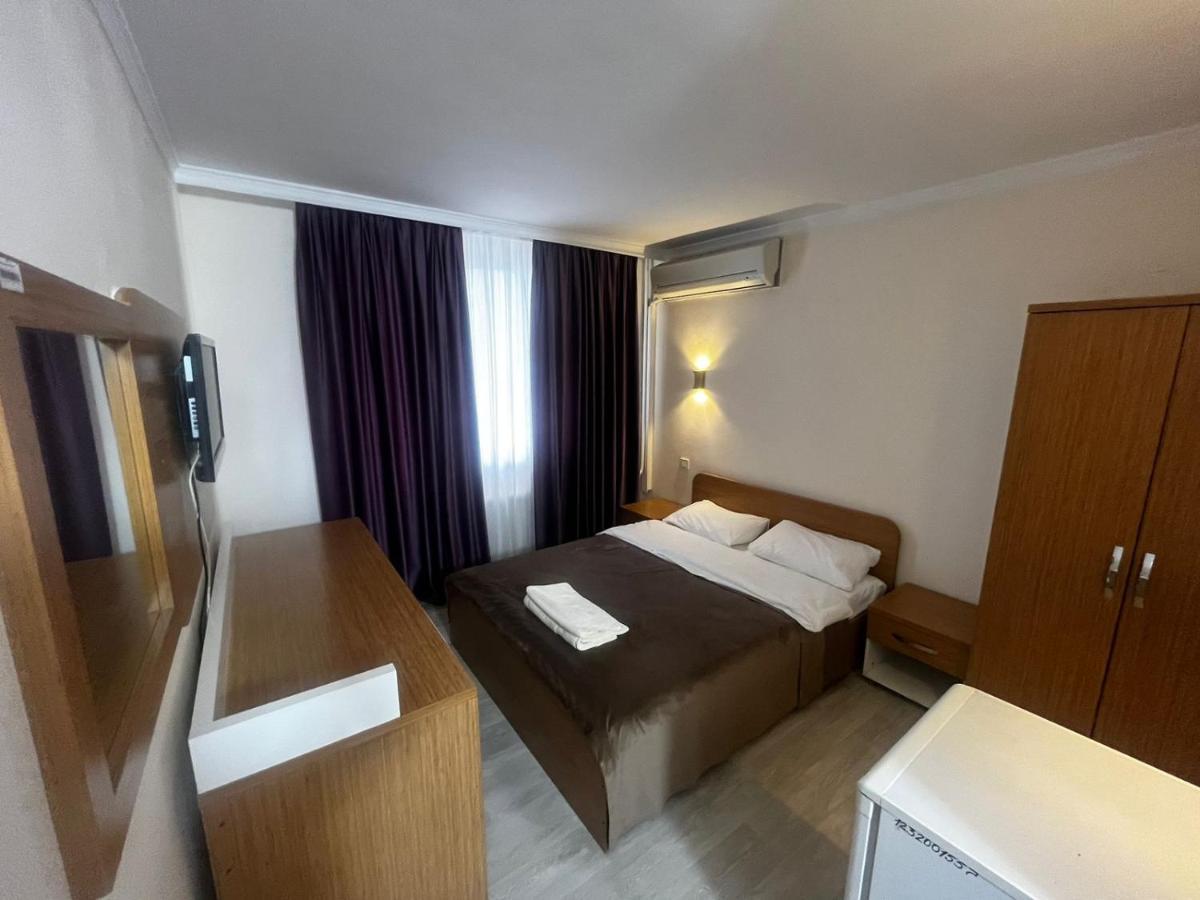 Yassy Hotel, Turkistan Kültér fotó
