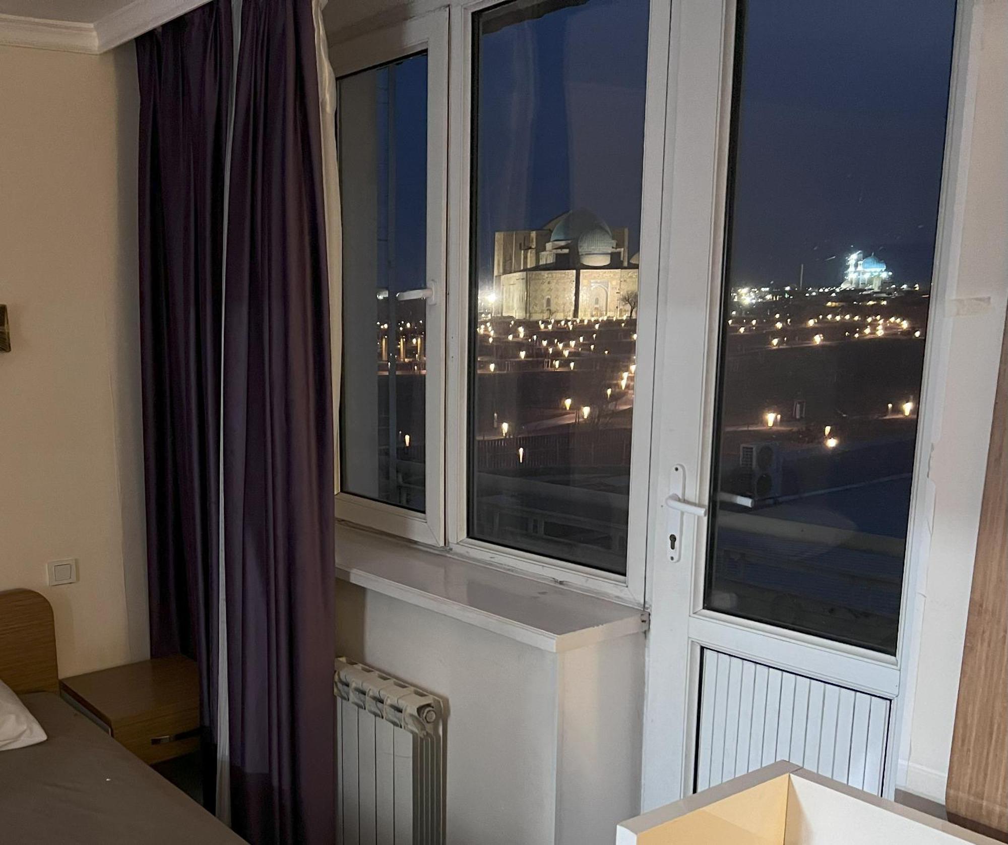 Yassy Hotel, Turkistan Kültér fotó