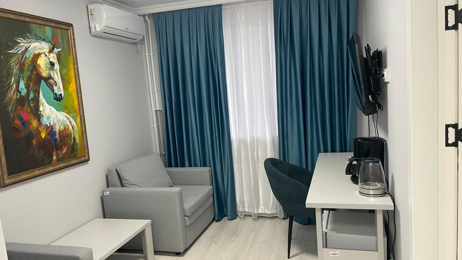 Yassy Hotel, Turkistan Kültér fotó