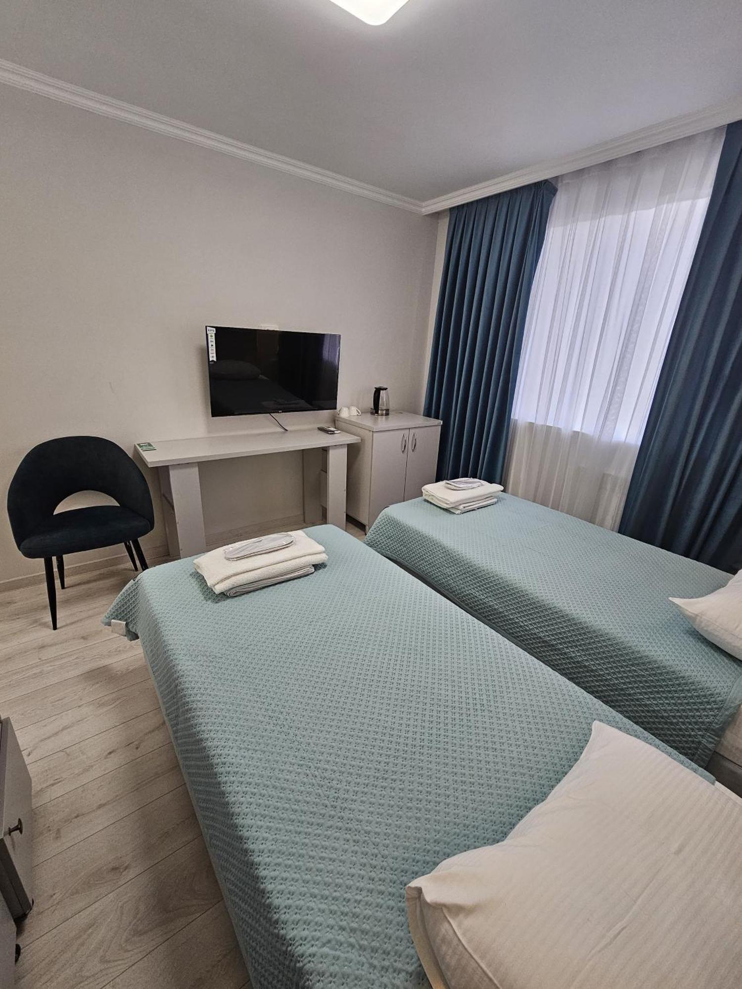 Yassy Hotel, Turkistan Kültér fotó
