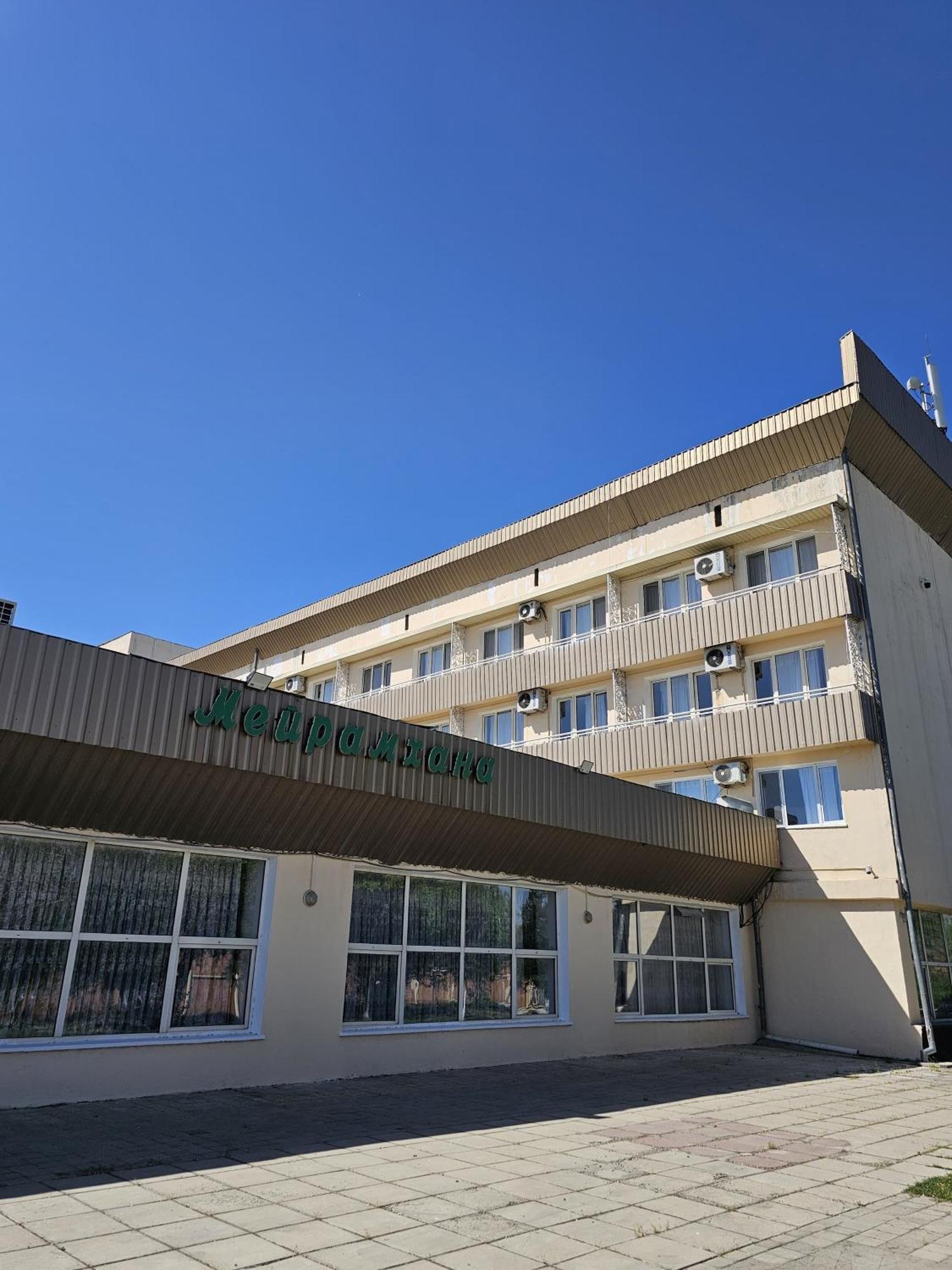 Yassy Hotel, Turkistan Kültér fotó