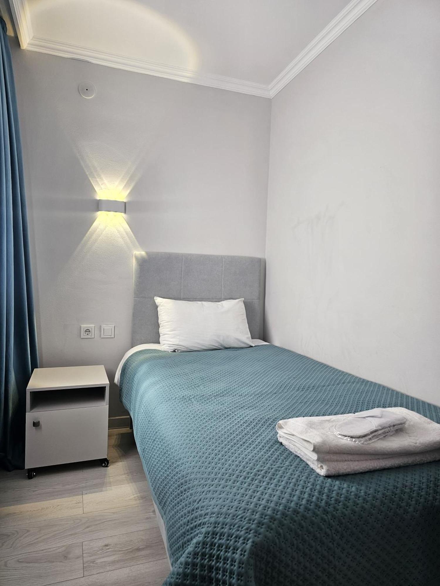 Yassy Hotel, Turkistan Kültér fotó